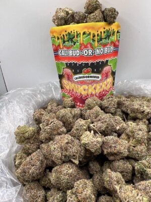 Strawberry Smuckers 💨 Oz 150